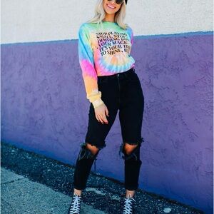 Dressed in LALA Black Distressed Ankle Jeans